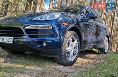 Внедорожник / Кроссовер Porsche Cayenne 2011 в 