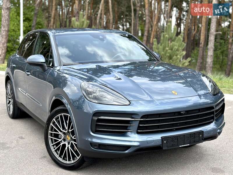 Внедорожник / Кроссовер Porsche Cayenne 2018 в Киеве