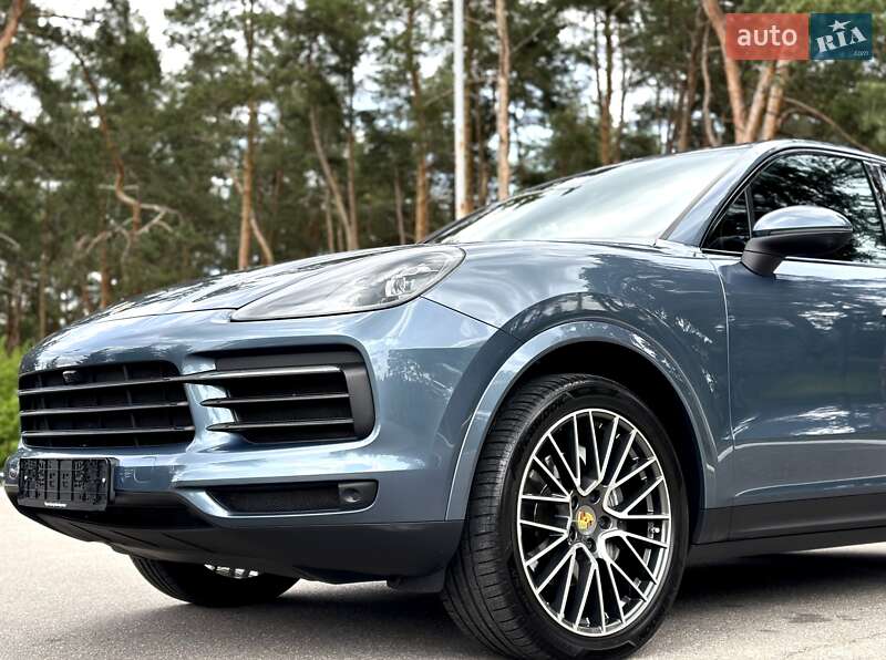 Внедорожник / Кроссовер Porsche Cayenne 2018 в Киеве