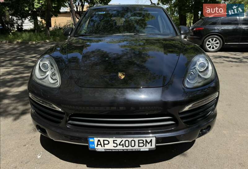 Позашляховик / Кросовер Porsche Cayenne 2010 в Одесі