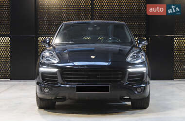 Позашляховик / Кросовер Porsche Cayenne 2014 в 