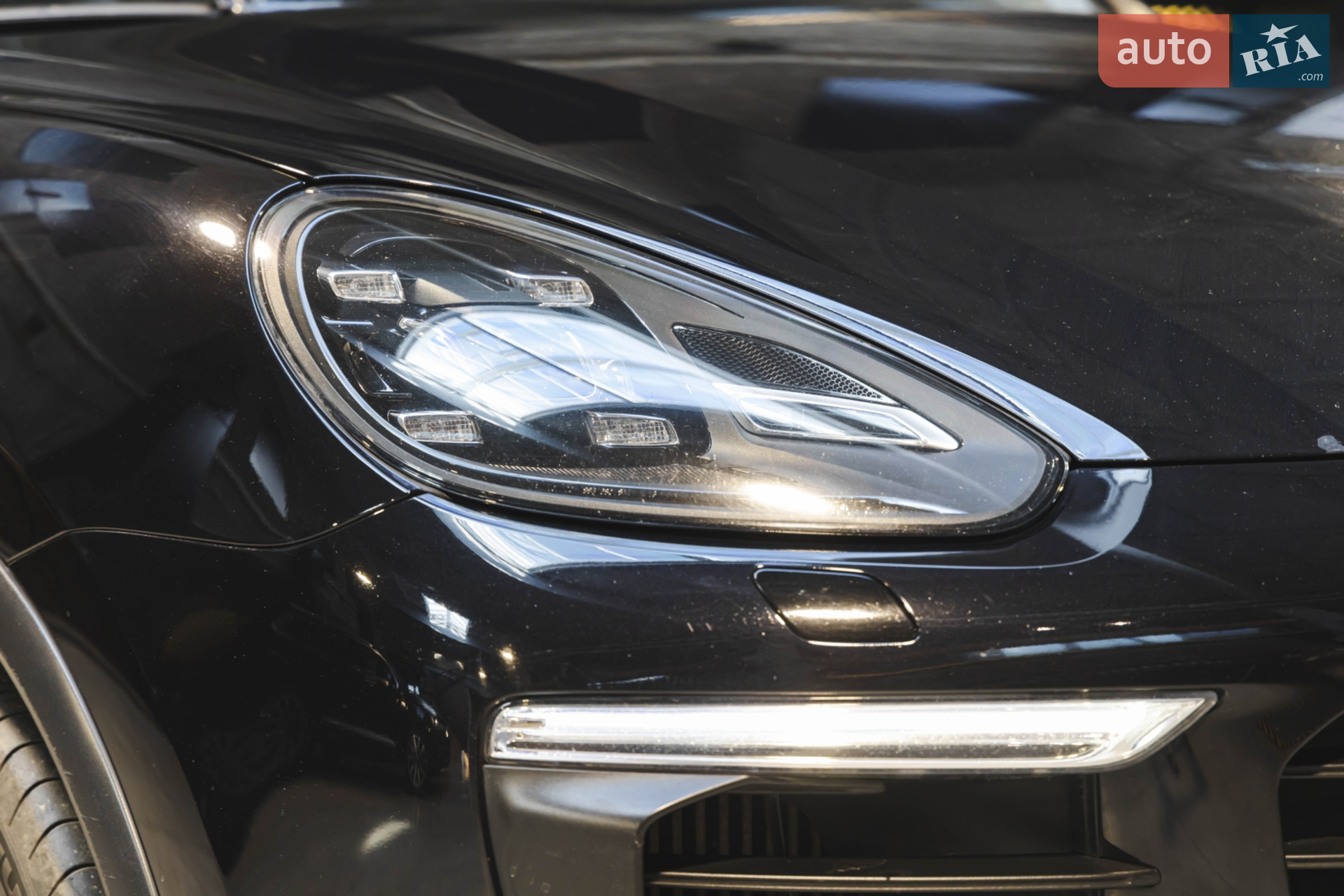 2014 Porsche Cayenne - мініатюра 10