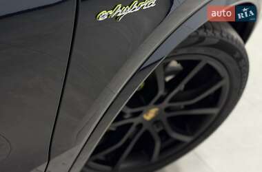 Позашляховик / Кросовер Porsche Cayenne 2019 в 
