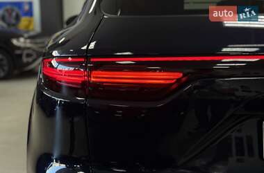 Позашляховик / Кросовер Porsche Cayenne 2019 в 