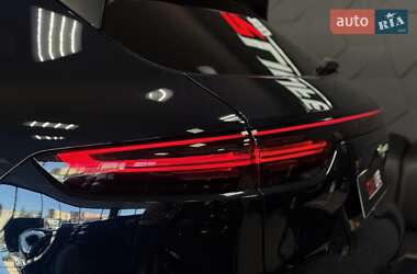 Позашляховик / Кросовер Porsche Cayenne 2019 в 