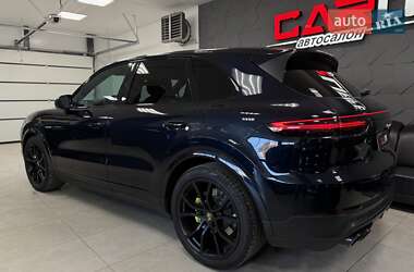 Позашляховик / Кросовер Porsche Cayenne 2019 в 