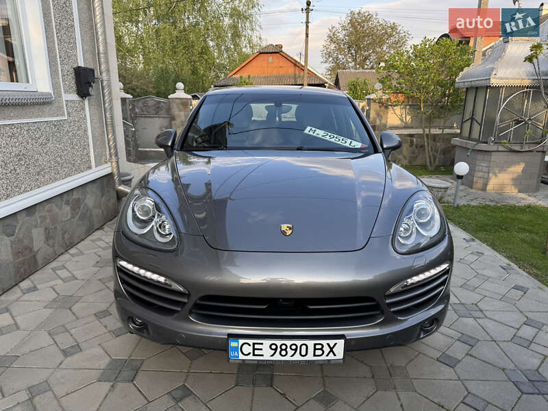 Внедорожник / Кроссовер Porsche Cayenne 2010 в 