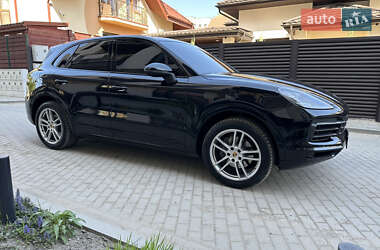 Позашляховик / Кросовер Porsche Cayenne 2019 в 