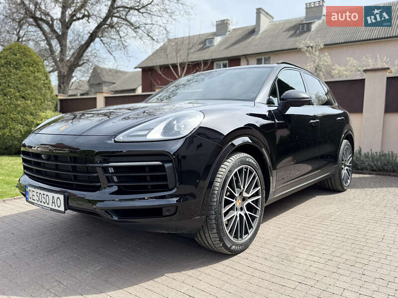 Внедорожник / Кроссовер Porsche Cayenne 2018 в Черновцах