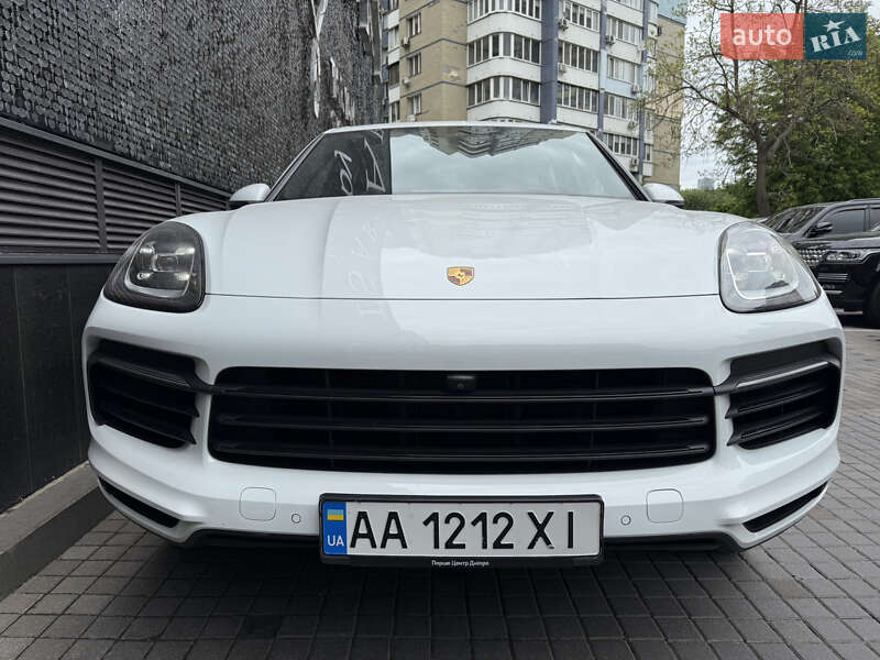 Позашляховик / Кросовер Porsche Cayenne 2018 в Києві
