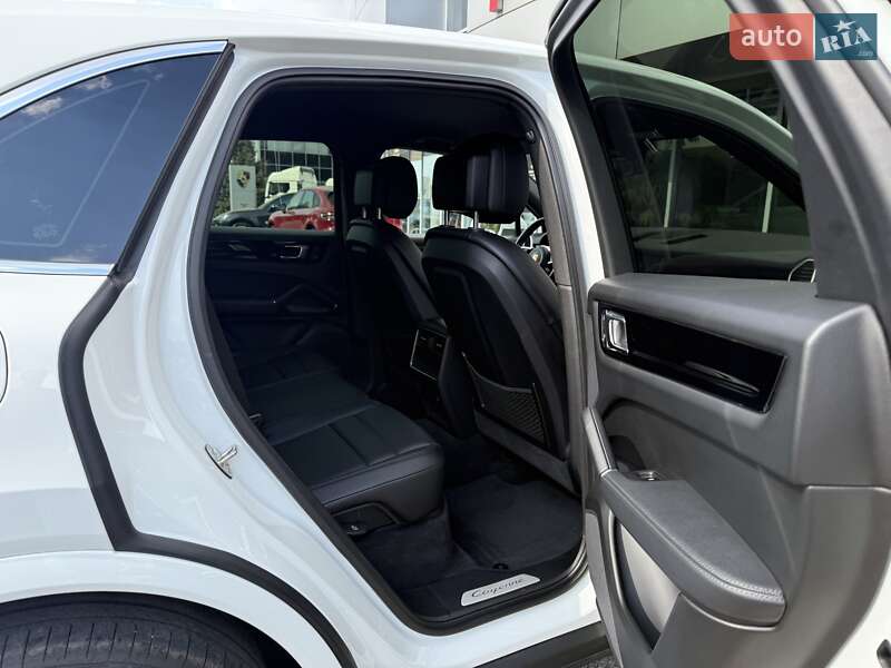 Внедорожник / Кроссовер Porsche Cayenne 2022 в Днепре фото 17 Внедорожник / Кроссовер Porsche Cayenne 2022 в Днепре
