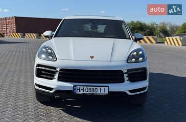 Позашляховик / Кросовер Porsche Cayenne 2020 в 