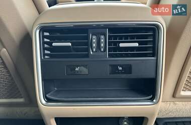 Внедорожник / Кроссовер Porsche Cayenne 2018 в 