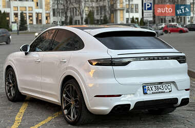 Внедорожник / Кроссовер Porsche Cayenne 2019 в 