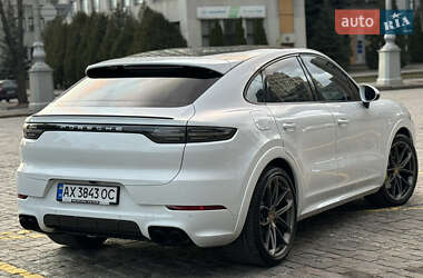 Внедорожник / Кроссовер Porsche Cayenne 2019 в 