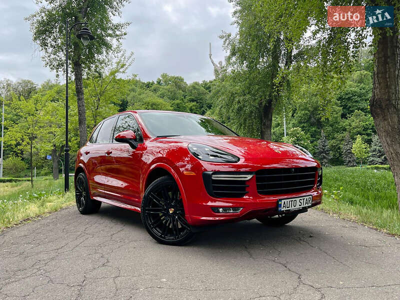 Porsche Cayenne 2015