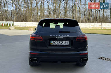 Внедорожник / Кроссовер Porsche Cayenne 2016 в 