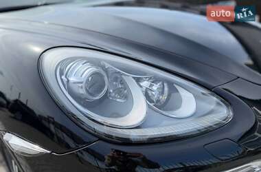 Внедорожник / Кроссовер Porsche Cayenne 2013 в 