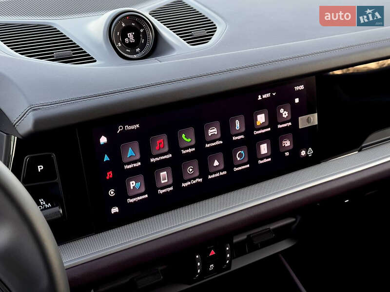Внедорожник / Кроссовер Porsche Cayenne 2023 в Киеве
