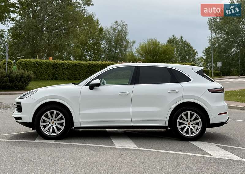 Позашляховик / Кросовер Porsche Cayenne 2020 в Києві