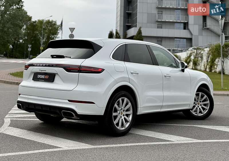 Позашляховик / Кросовер Porsche Cayenne 2020 в Києві