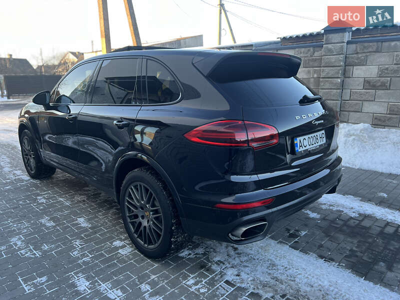 Внедорожник / Кроссовер Porsche Cayenne 2016 в Луцке фото 5 Внедорожник / Кроссовер Porsche Cayenne 2016 в Луцке