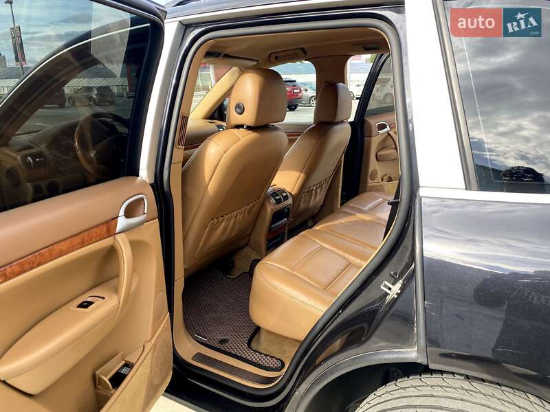 Позашляховик / Кросовер Porsche Cayenne 2006 в Києві