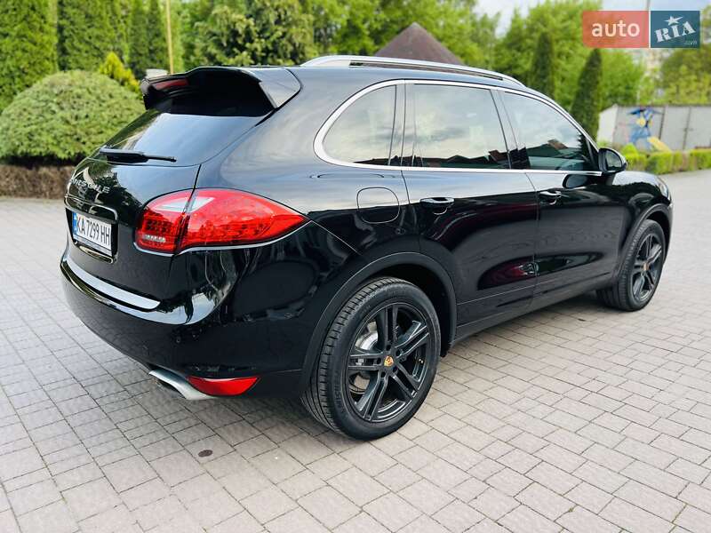 Позашляховик / Кросовер Porsche Cayenne 2010 в Хмельницькому