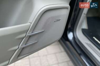 Внедорожник / Кроссовер Porsche Cayenne 2010 в 