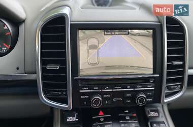 Внедорожник / Кроссовер Porsche Cayenne 2010 в 