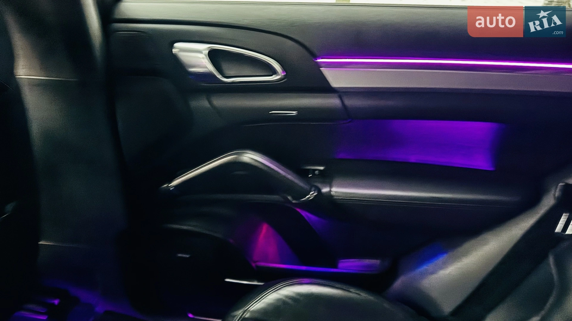 2010 Porsche Cayenne - мініатюра 18