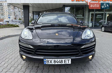 Позашляховик / Кросовер Porsche Cayenne 2013 в 