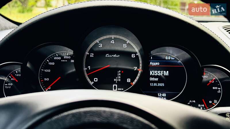 Внедорожник / Кроссовер Porsche Cayenne 2010 в Киеве