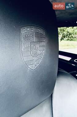 Позашляховик / Кросовер Porsche Cayenne 2010 в 