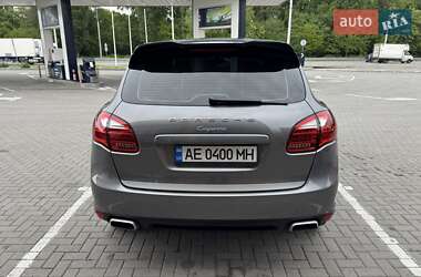 Внедорожник / Кроссовер Porsche Cayenne 2013 в 