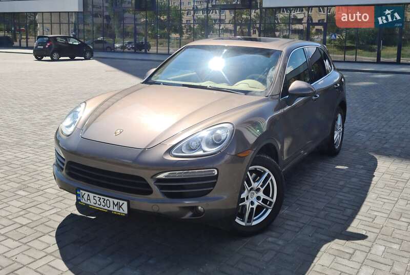 Внедорожник / Кроссовер Porsche Cayenne 2014 в Днепре
