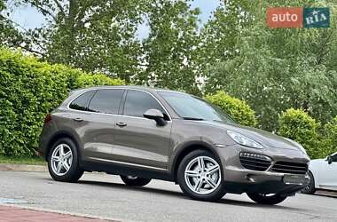 Позашляховик / Кросовер Porsche Cayenne 2011 в Києві
