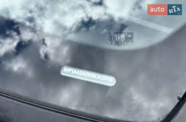 Внедорожник / Кроссовер Porsche Cayenne 2015 в 