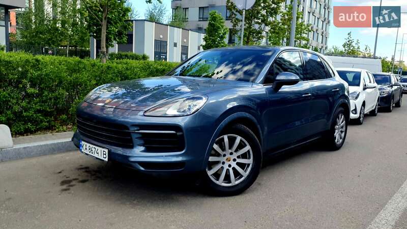 Внедорожник / Кроссовер Porsche Cayenne 2019 в Киеве