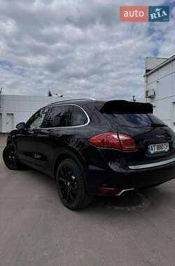 Внедорожник / Кроссовер Porsche Cayenne 2010 в 