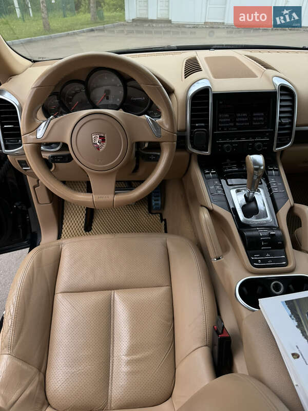 Позашляховик / Кросовер Porsche Cayenne 2010 в Коломиї