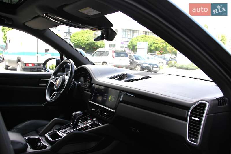 Внедорожник / Кроссовер Porsche Cayenne 2020 в Хмельницком фото 146 Внедорожник / Кроссовер Porsche Cayenne 2020 в Хмельницком
