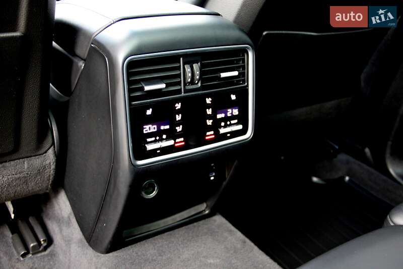 Внедорожник / Кроссовер Porsche Cayenne 2020 в Хмельницком фото 165 Внедорожник / Кроссовер Porsche Cayenne 2020 в Хмельницком