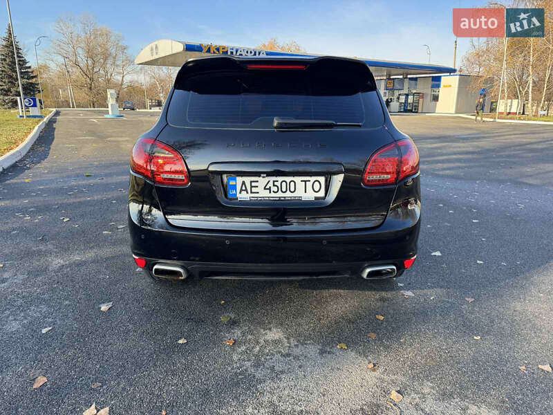 Внедорожник / Кроссовер Porsche Cayenne 2012 в Павлограде