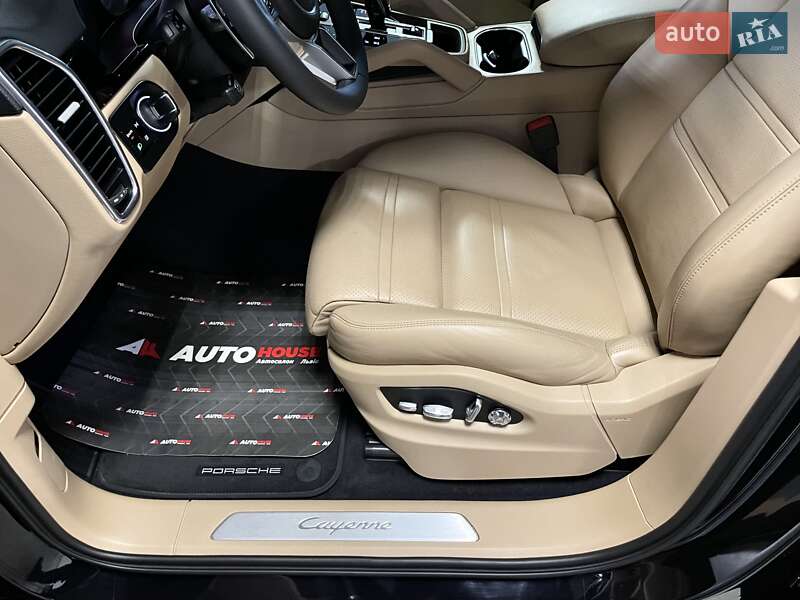 Внедорожник / Кроссовер Porsche Cayenne 2020 в Львове фото 32 Внедорожник / Кроссовер Porsche Cayenne 2020 в Львове