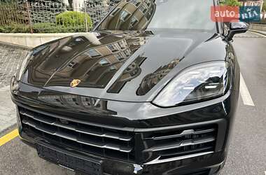 Внедорожник / Кроссовер Porsche Cayenne 2025 в 