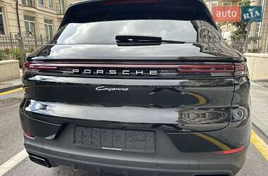 Внедорожник / Кроссовер Porsche Cayenne 2025 в 
