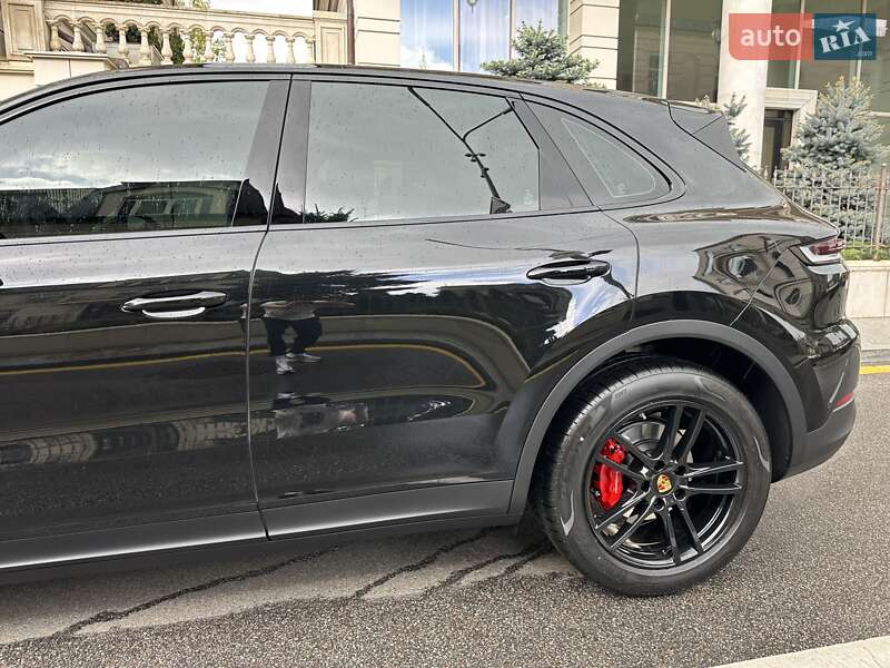 Внедорожник / Кроссовер Porsche Cayenne 2025 в Киеве фото 36 Внедорожник / Кроссовер Porsche Cayenne 2025 в Киеве