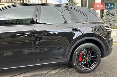 Внедорожник / Кроссовер Porsche Cayenne 2025 в 