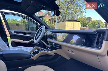Внедорожник / Кроссовер Porsche Cayenne 2025 в 